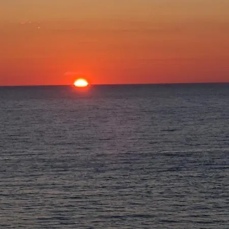 Turquoise By The Sea * 콘스탄차