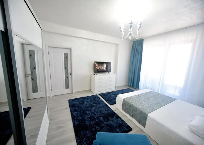 Turquoise By The Sea *