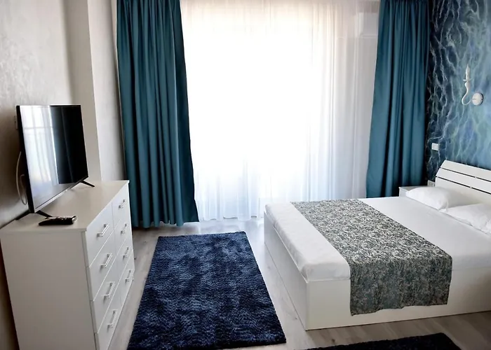 Apartment Turquoise By The Sea