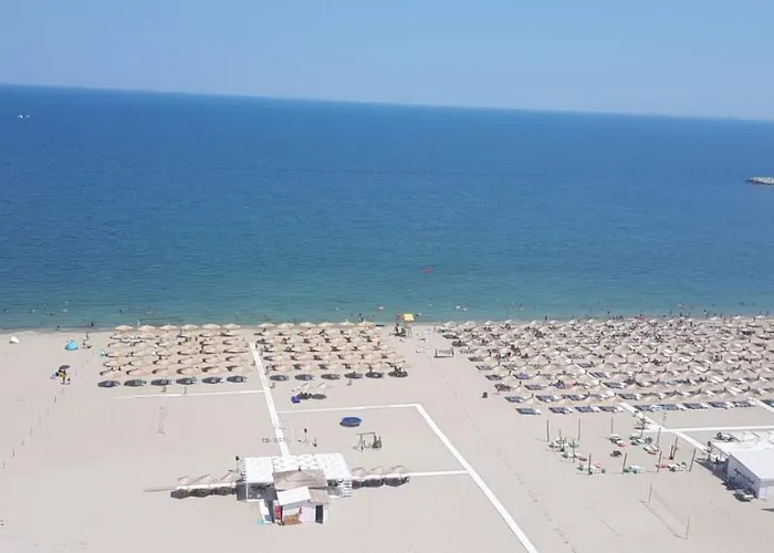 Apartment Turquoise By The Sea Constanta